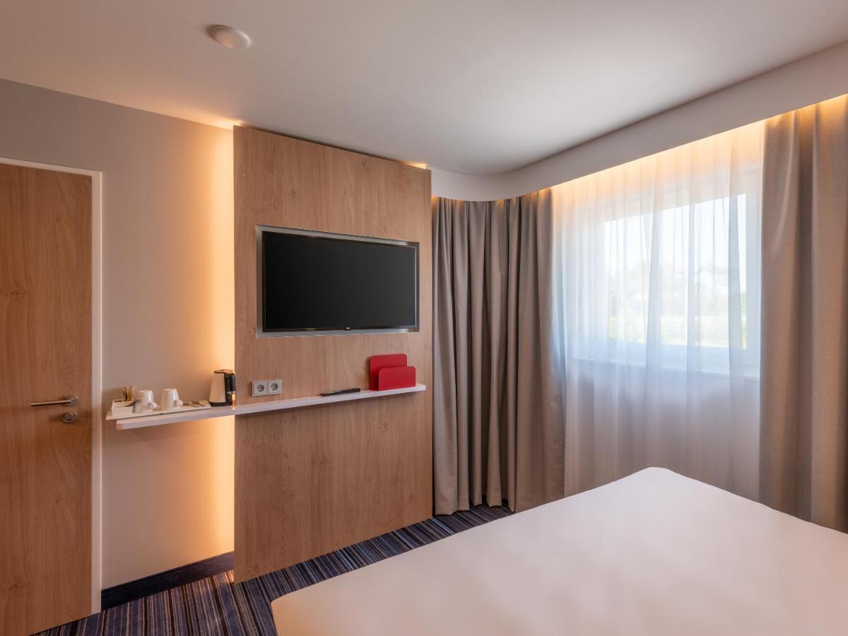 Holiday Inn Express - Hamburg South A7-As42, An Ihg Hotel เอเกสตอร์ฟ ภายนอก รูปภาพ