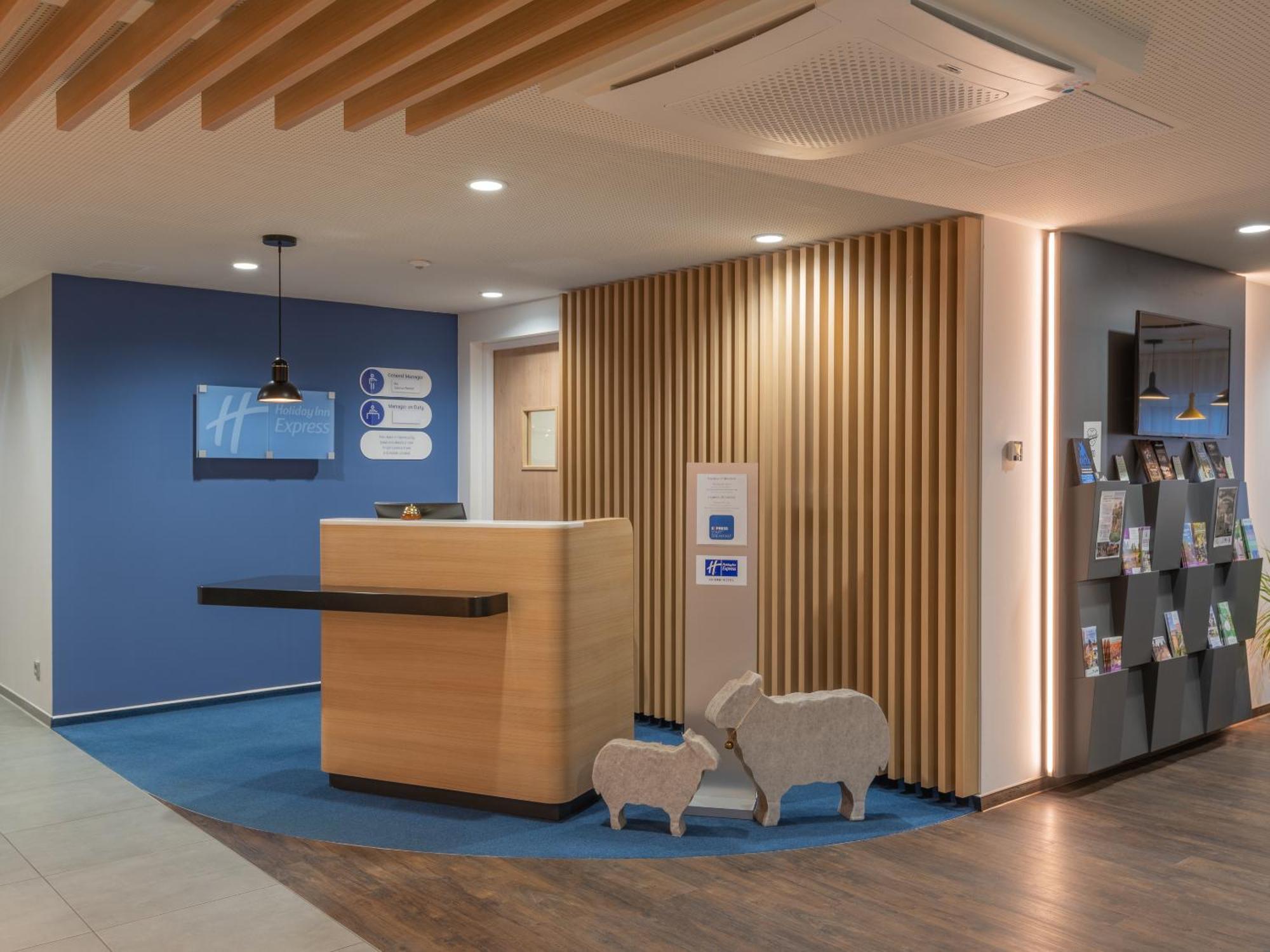 Holiday Inn Express - Hamburg South A7-As42 By Ihg เอเกสตอร์ฟ ภายนอก รูปภาพ